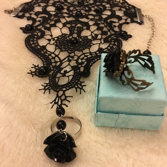 Accessories - Ladies black lace wrist and ring combination
